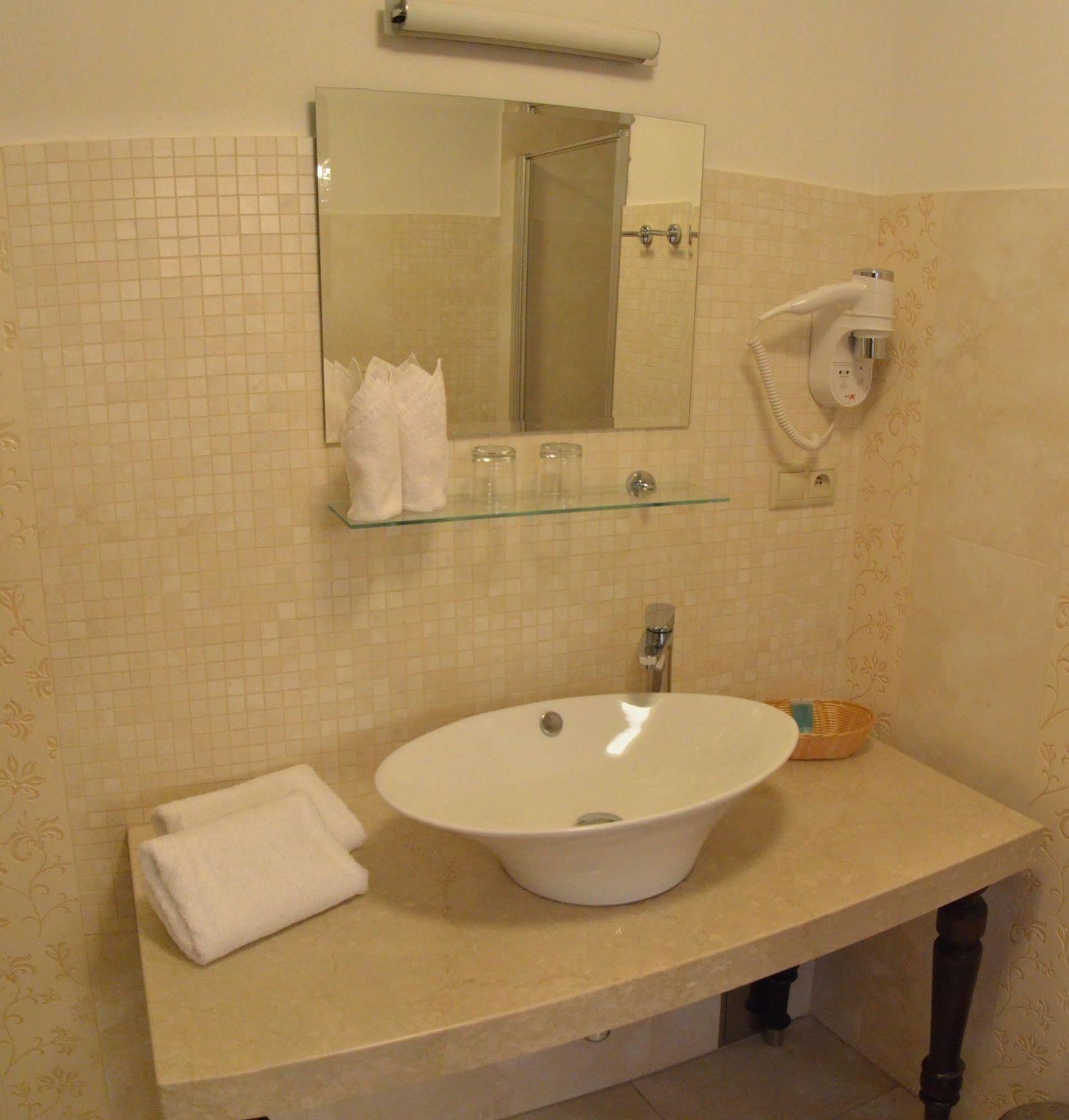 Boutique hotel Pracháreň Levoča Esterno foto